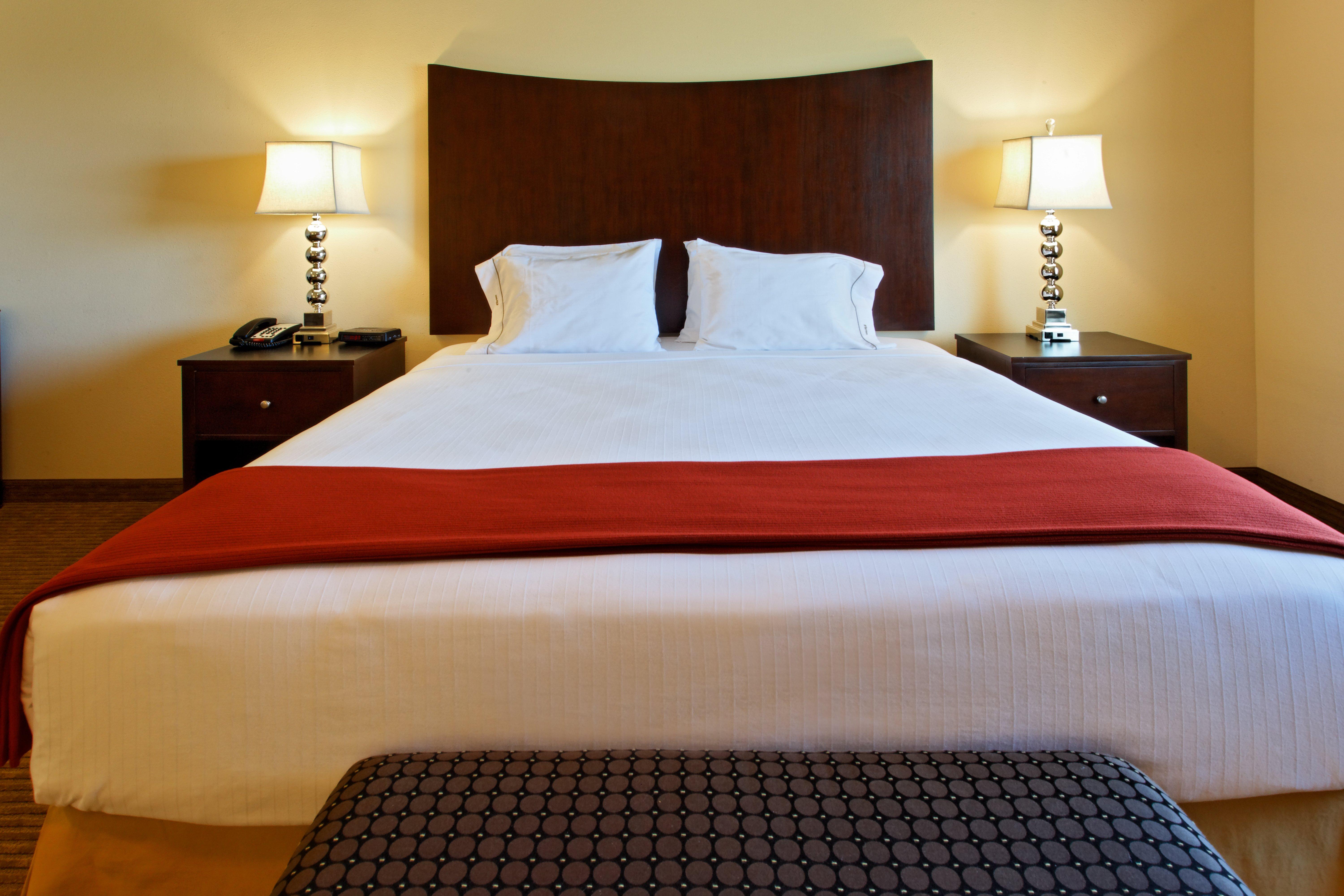 Holiday Inn Express Hotel & Suites Cleburne By Ihg Buitenkant foto