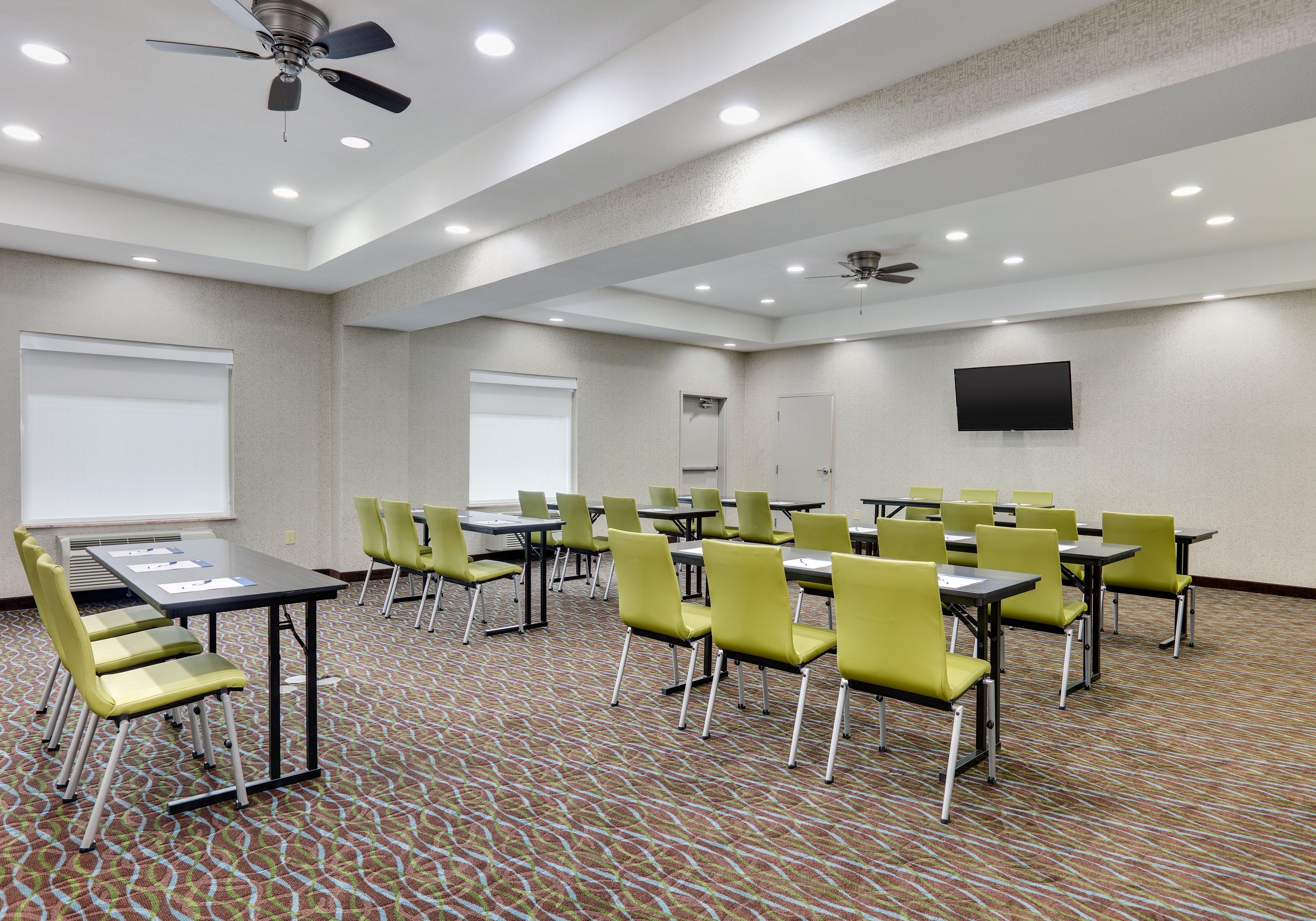 Holiday Inn Express Hotel & Suites Cleburne By Ihg Buitenkant foto