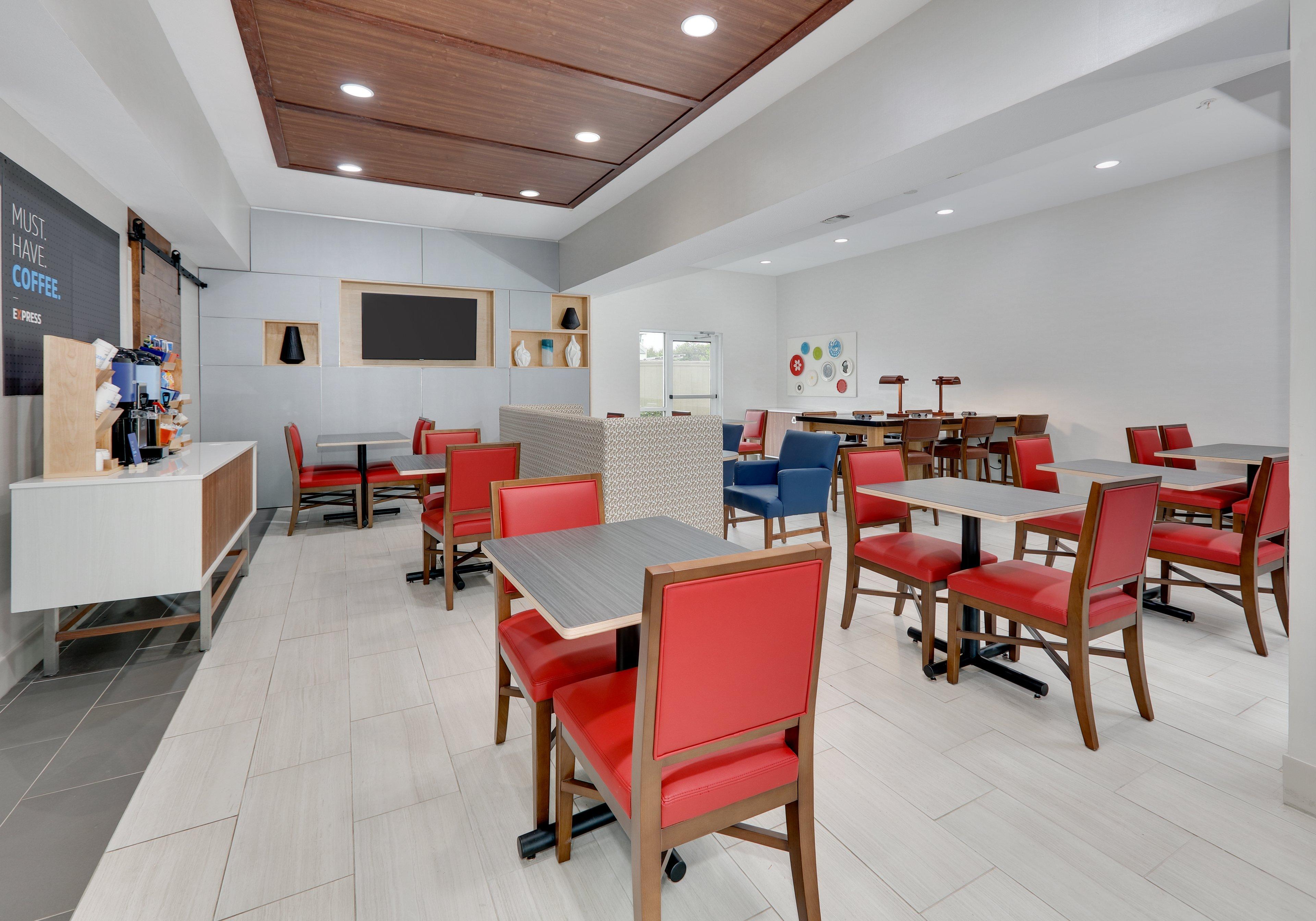 Holiday Inn Express Hotel & Suites Cleburne By Ihg Buitenkant foto